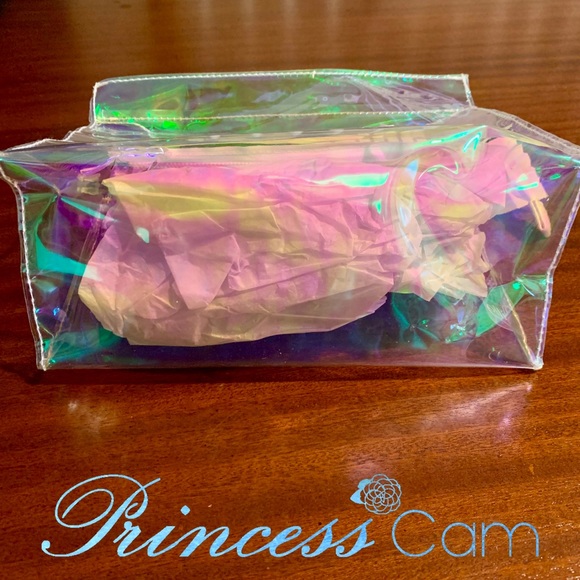 🦄Holographic “MAGIC INSIDE” Iridescent Clear Bag - Picture 7 of 8